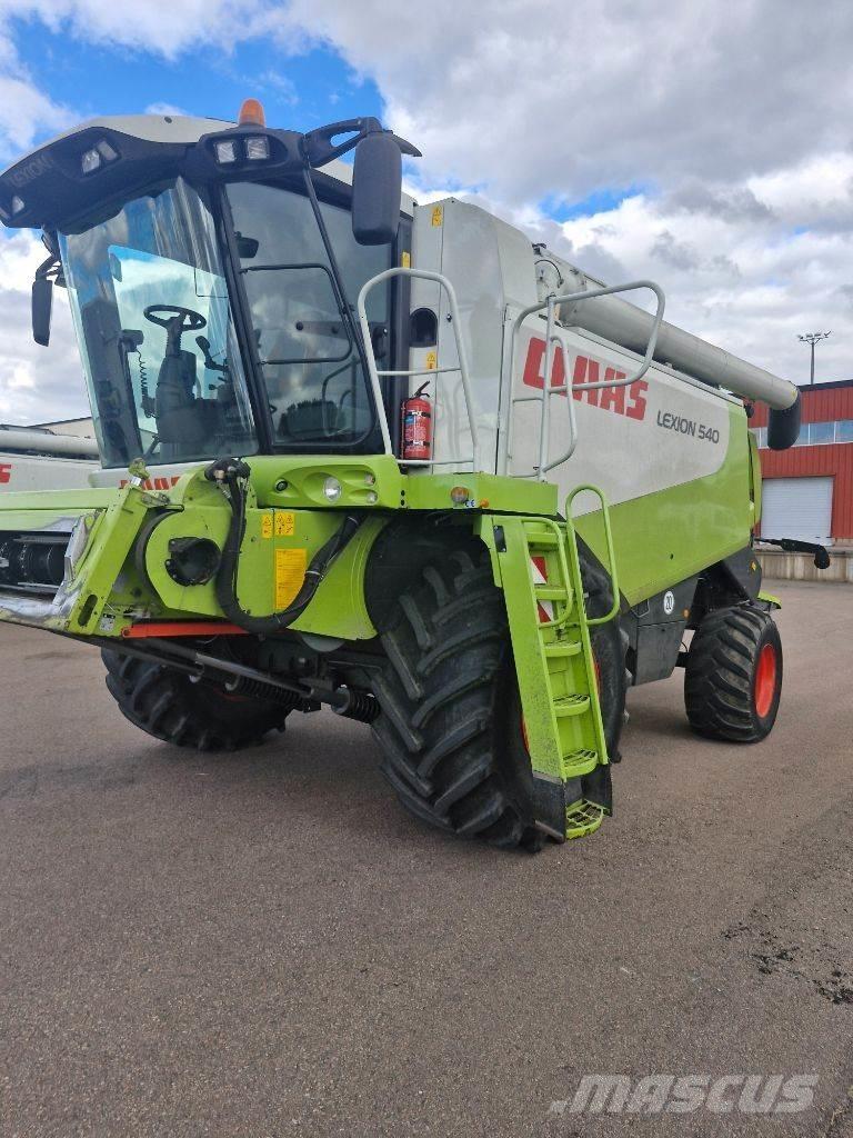 CLAAS Lexion 540 Kombinované zberacie stroje