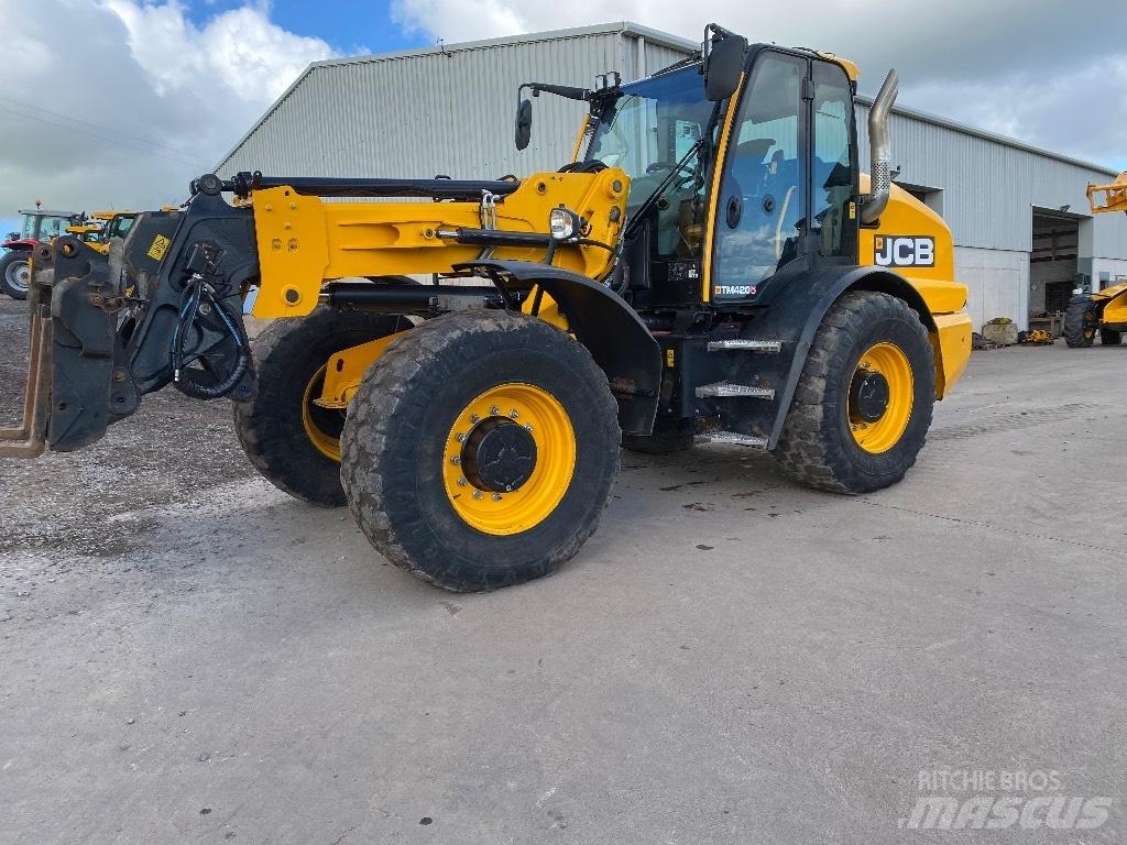 JCB Tm420s Teleskopické nakladače pre poľnohospodárstvo