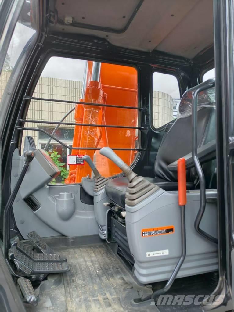 Hitachi ZX 120 Pásové rýpadlá
