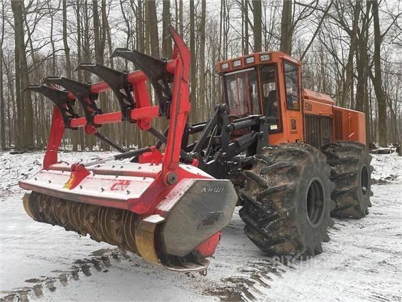 Barko 930B Lesné mulčovače