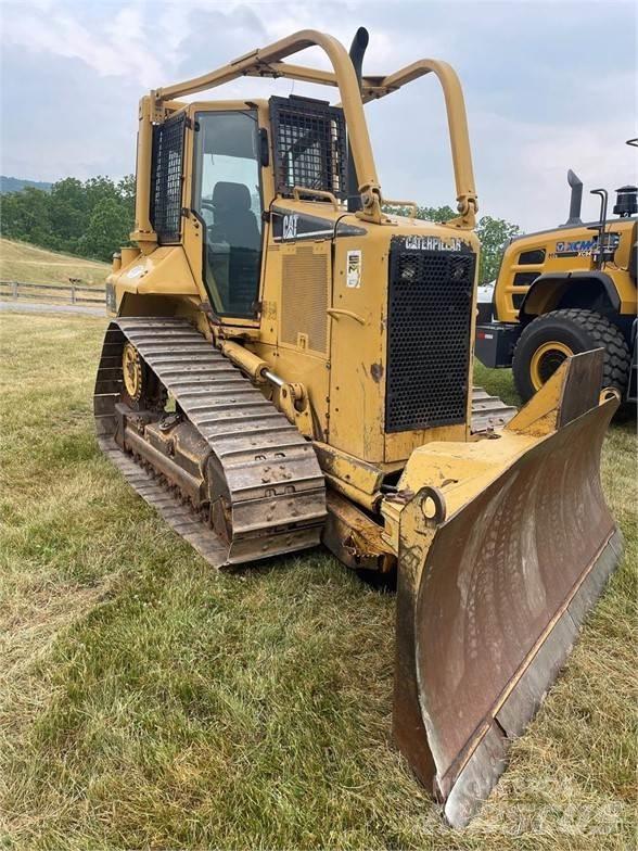 CAT D5N Pásové dozéry