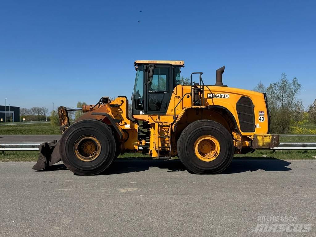 Hyundai HL970 Kolesové nakladače