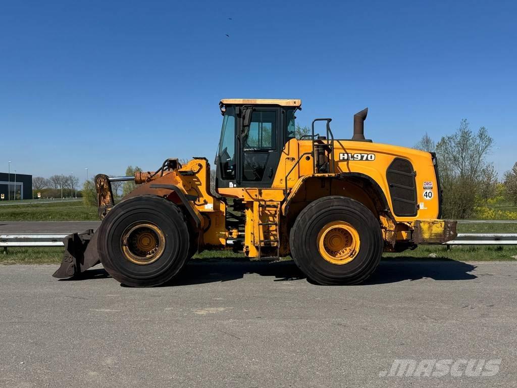 Hyundai HL970 Kolesové nakladače