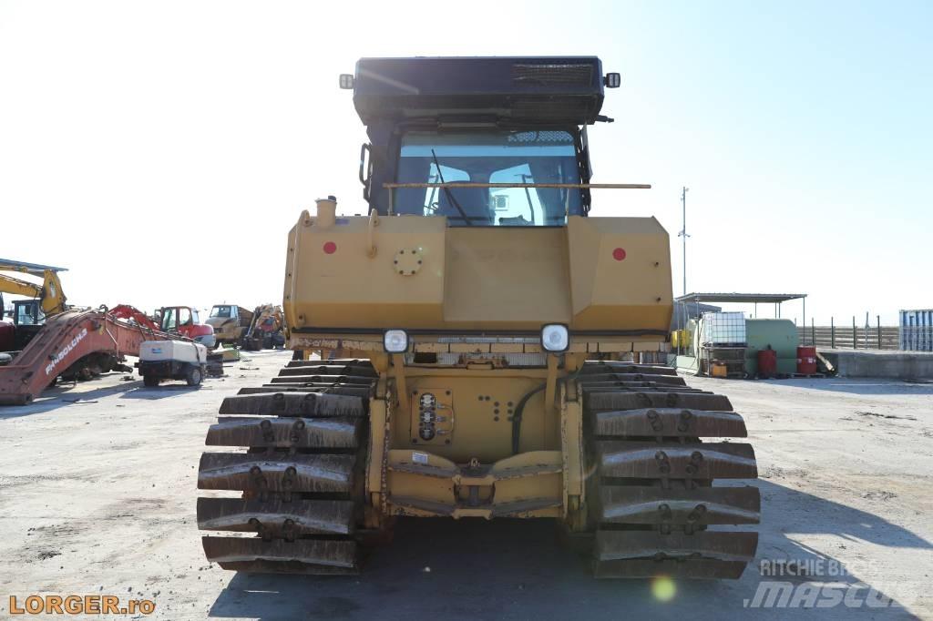 CAT D 7 E LGP Pásové dozéry