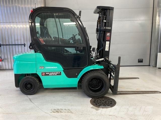 Mitsubishi FD35N Dieselové vozíky