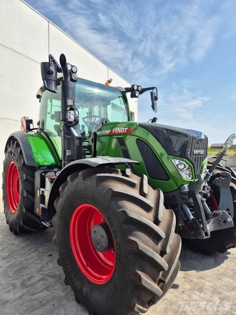 Fendt 720 Profi Plus Traktory