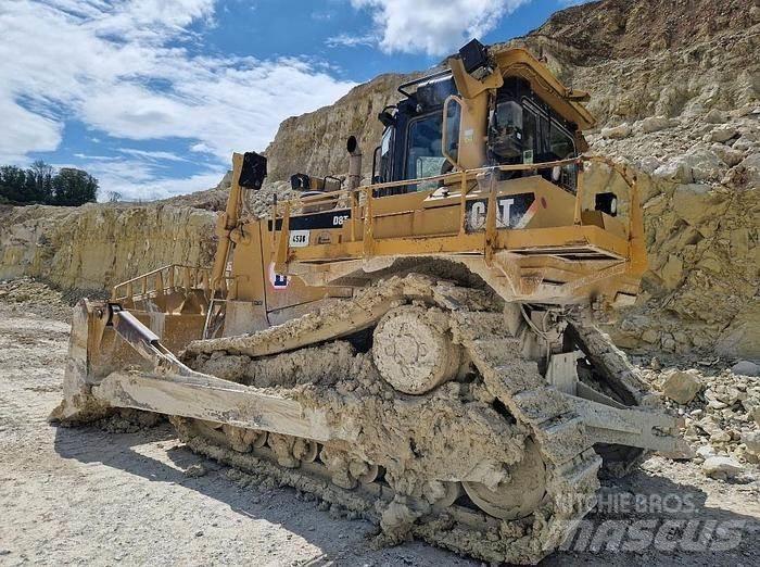 CAT D8T Pásové dozéry