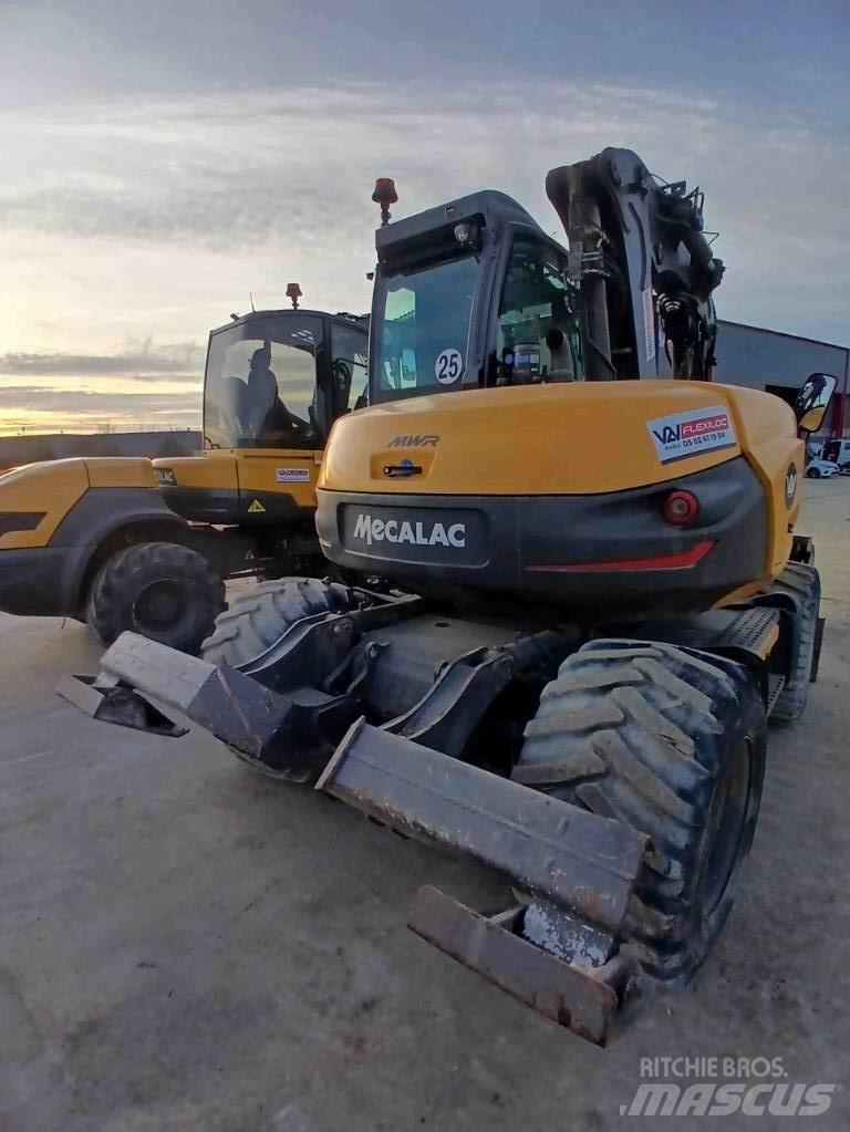 Mecalac 11MWR Kolesové rýpadlá