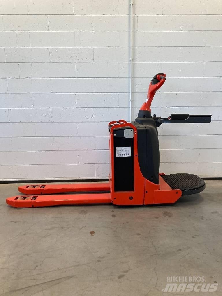 Linde T16P/1151-02 Nízkozdvižný vozík s plošinou