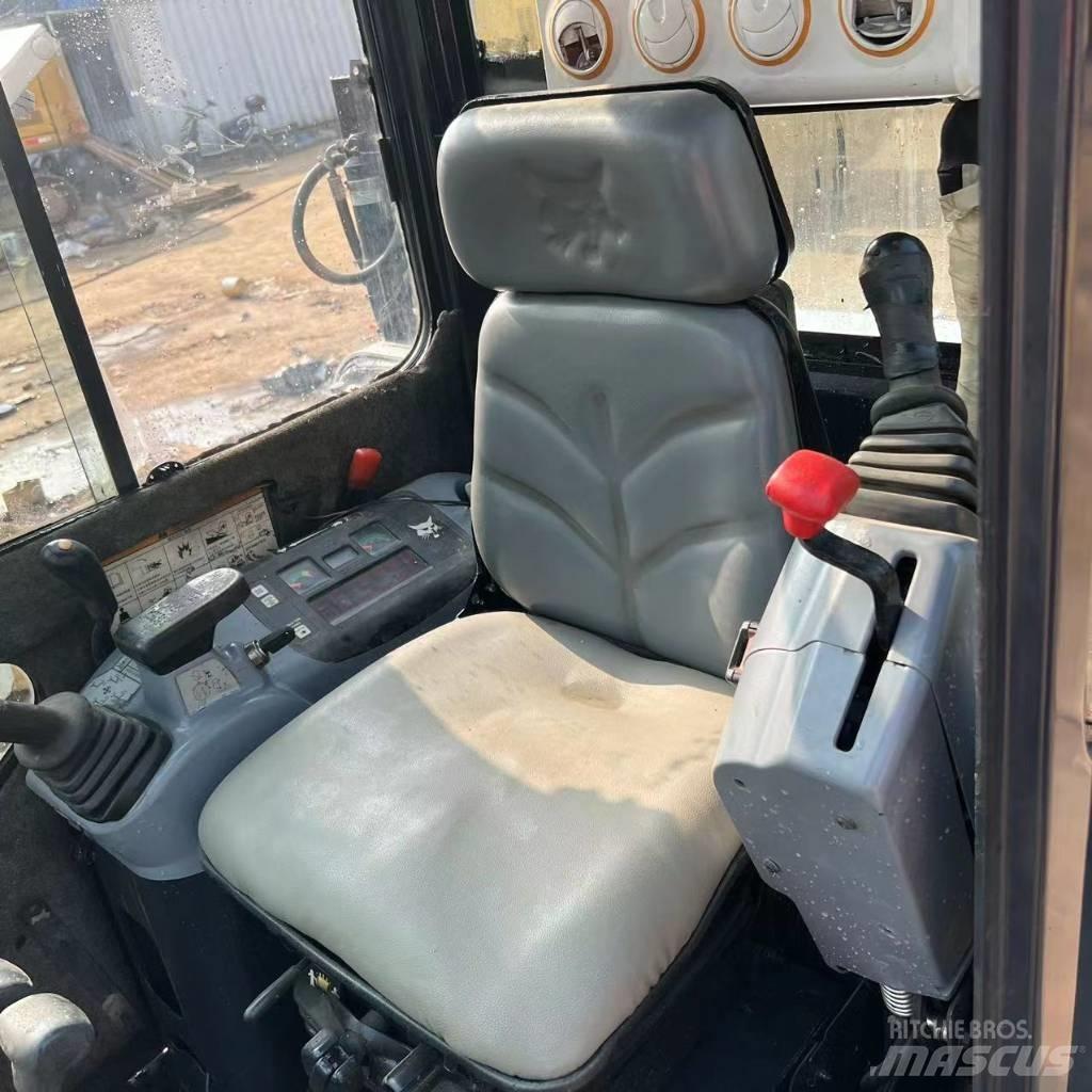 Bobcat 331 Mini rýpadlá < 7t