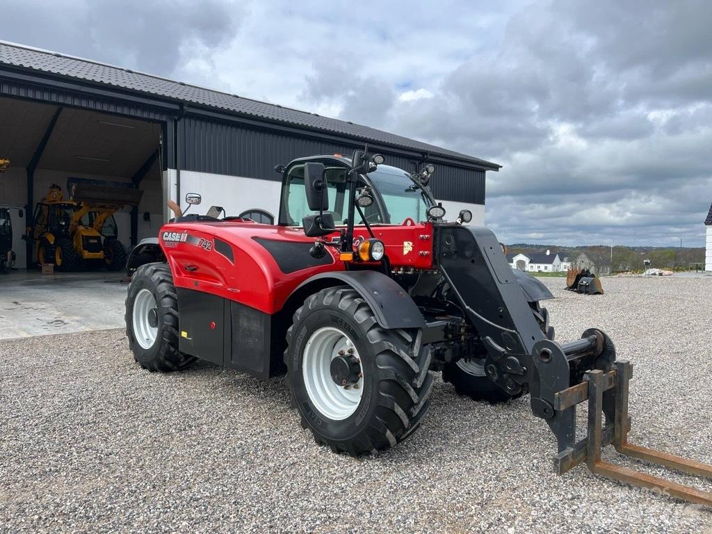Case IH Farmlift 742 Teleskopické manipulátory