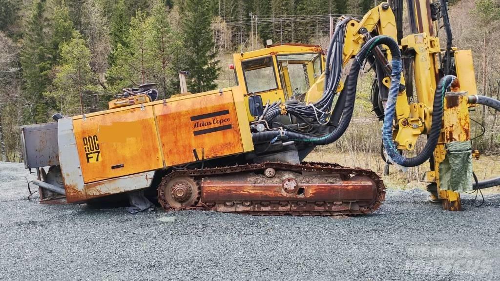 Atlas Copco ROC F7 Surface drill rigs