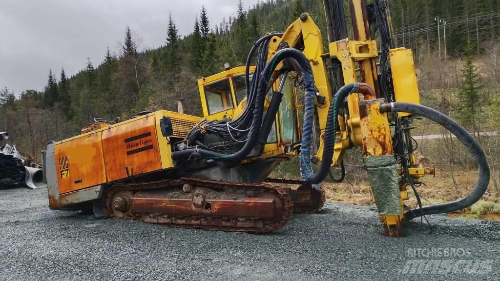 Atlas Copco ROC F7 Surface drill rigs