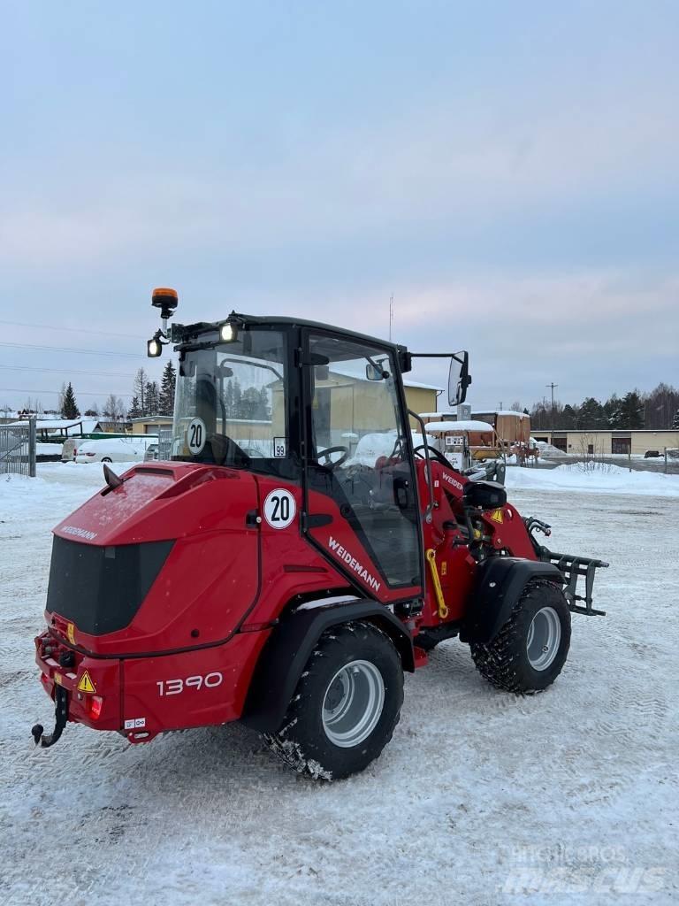 Weidemann 1390 Kolesové nakladače