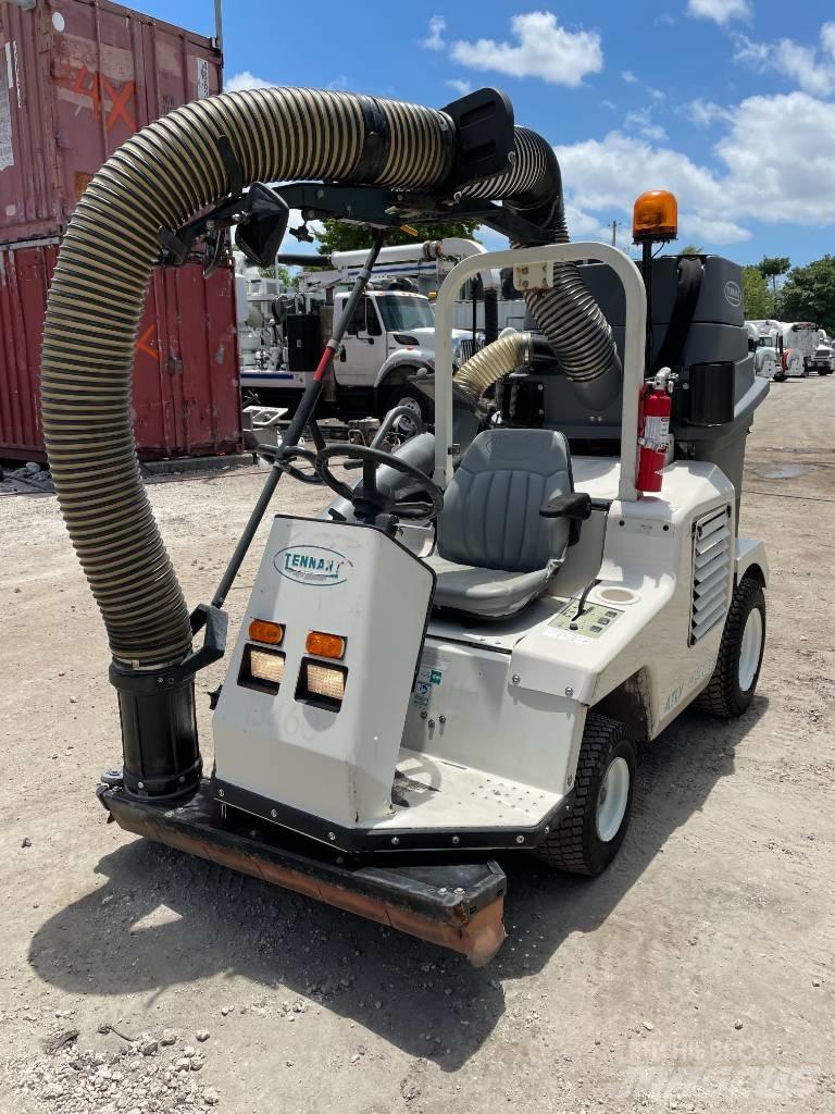 Tennant ATLV4300 Zametacie stroje