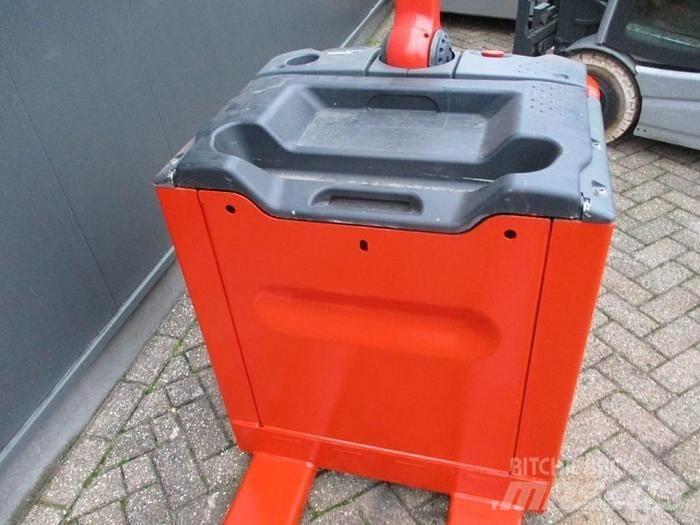 Linde T30 Nízkozdvižný vozík