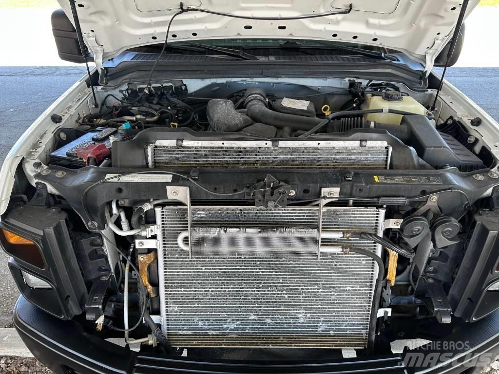 Ford F 250 SD Nakladacia/sklápacia bočnica