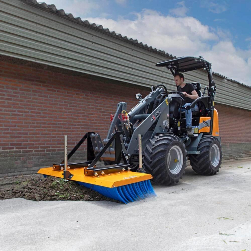 GiANT G 1500 Kolesové nakladače