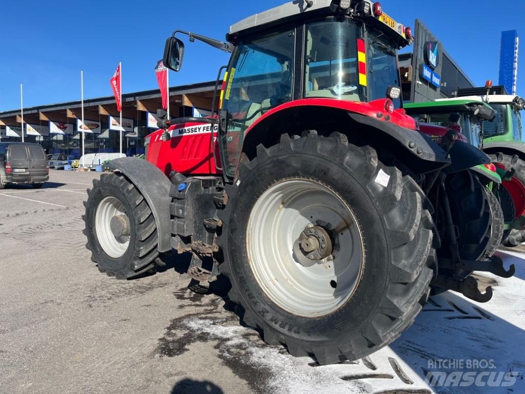 Massey Ferguson 7624 Traktory