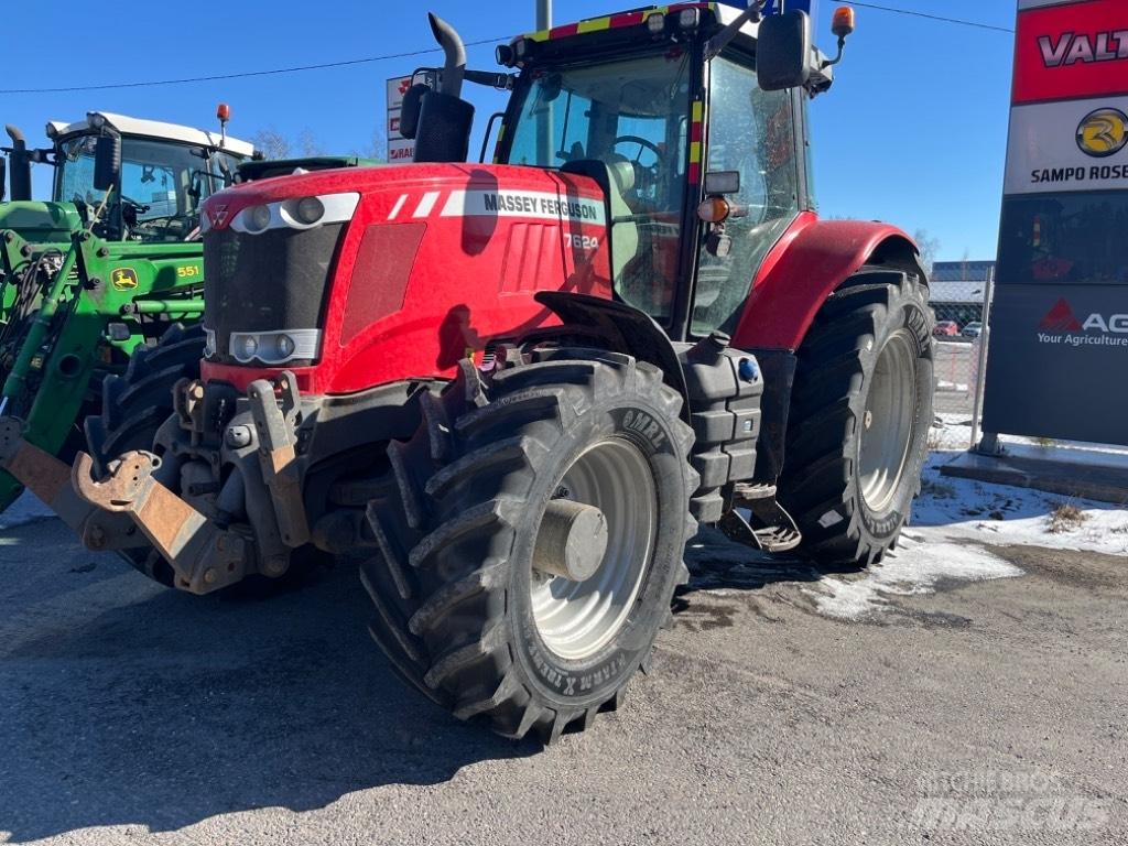 Massey Ferguson 7624 Traktory
