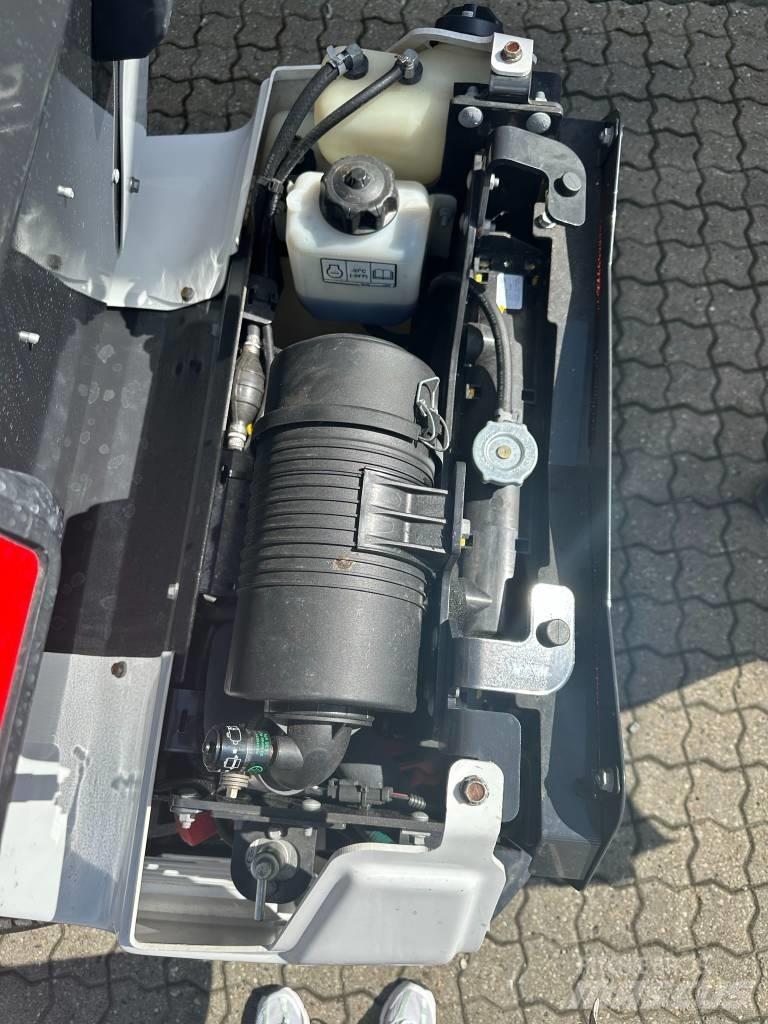 Bobcat L 23 Viacúčelové nakladače