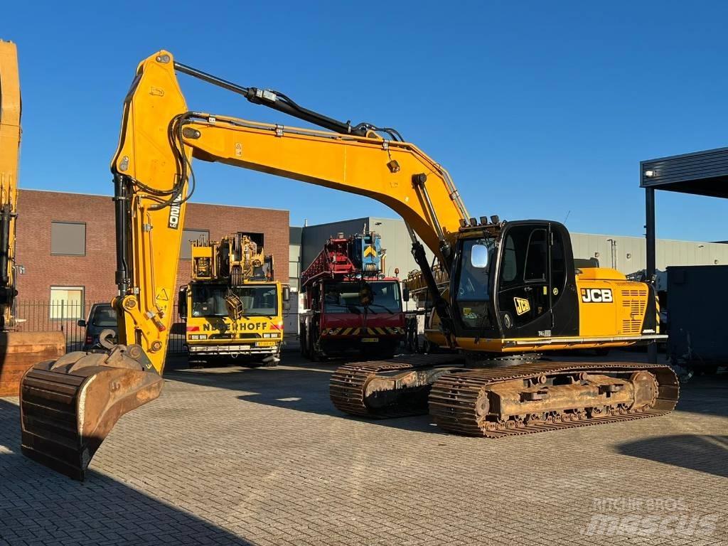 JCB JS 220 LC Pásové rýpadlá