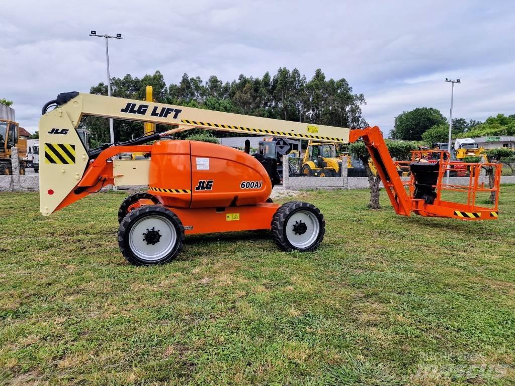 JLG 600 AJ Kĺbové plošiny