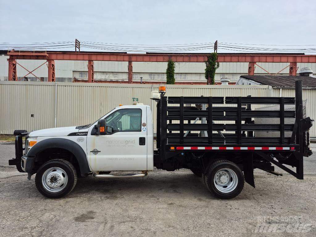 Ford F 550 Nakladacia/sklápacia bočnica