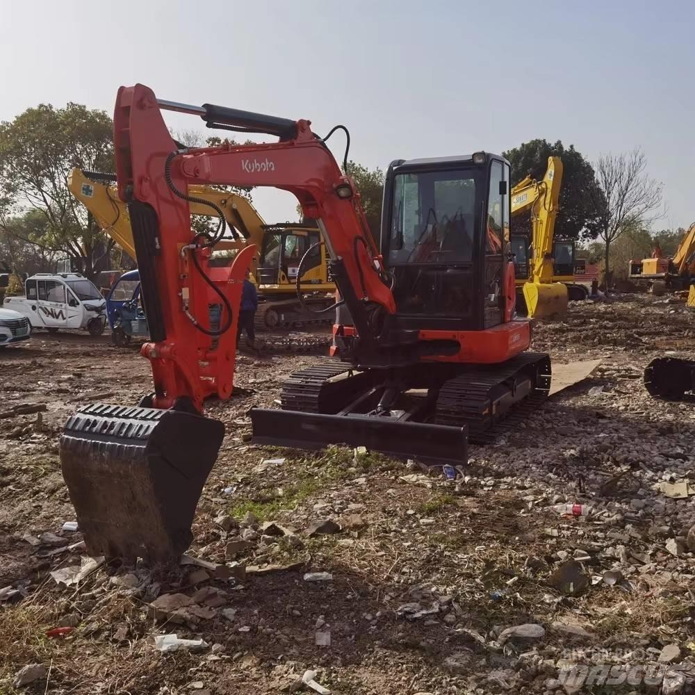 Kubota KX155 Pásové rýpadlá