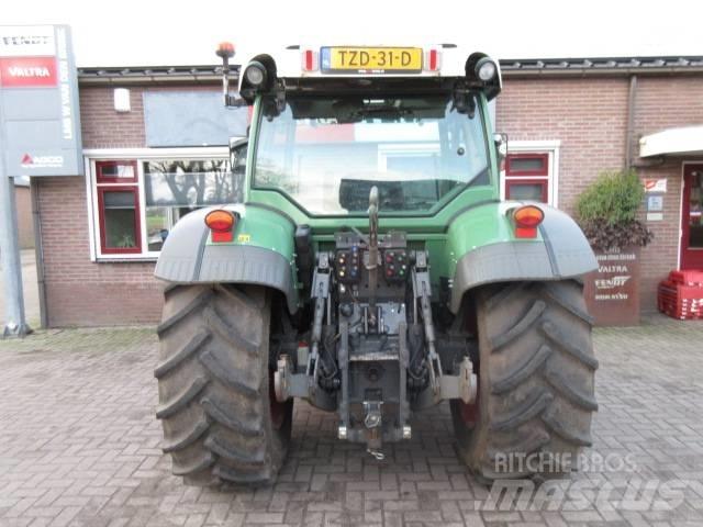 Fendt 211 Vario Traktory