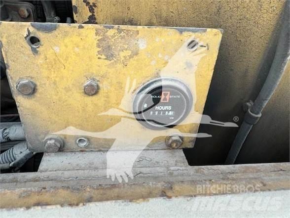 Grove TMS475 Autožeriavy, hydraulické ruky