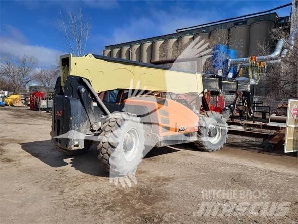 JLG 1255 Teleskopické manipulátory