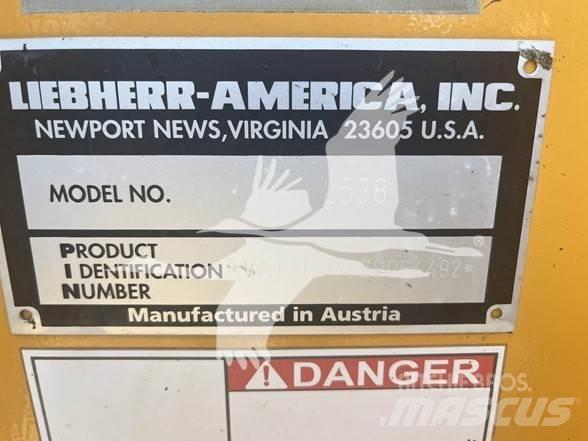Liebherr L538 Kolesové nakladače