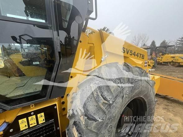 Sakai SV544T Ťahačové valce