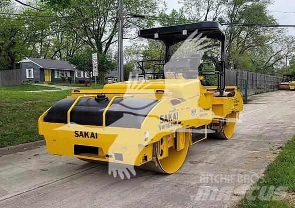 Sakai SW884ND Ťahačové valce
