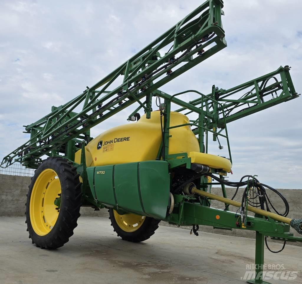 John Deere M 732 Ťahané postrekovače