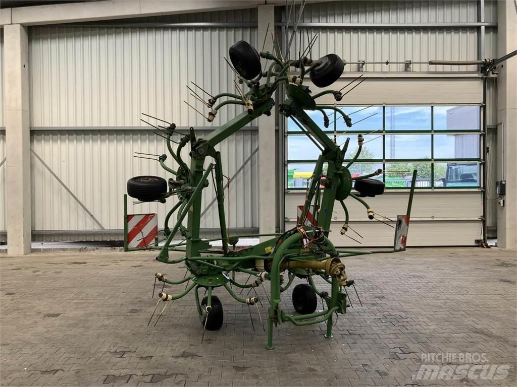 Krone KW 7.70/6x7 Obracače a zhrabovače sena