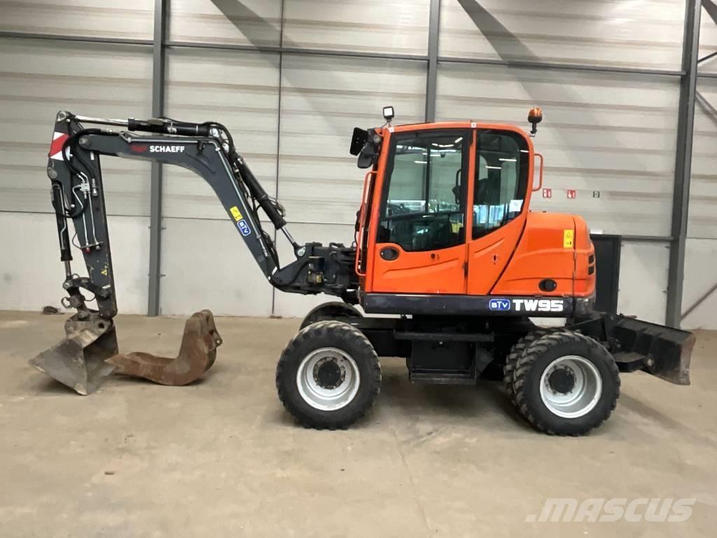 Yanmar TW 95 Kolesové rýpadlá