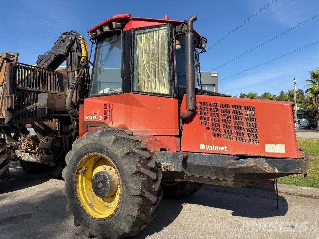 Komatsu 840.3 Lesné traktory