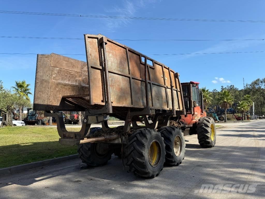Komatsu 840.3 Lesné traktory