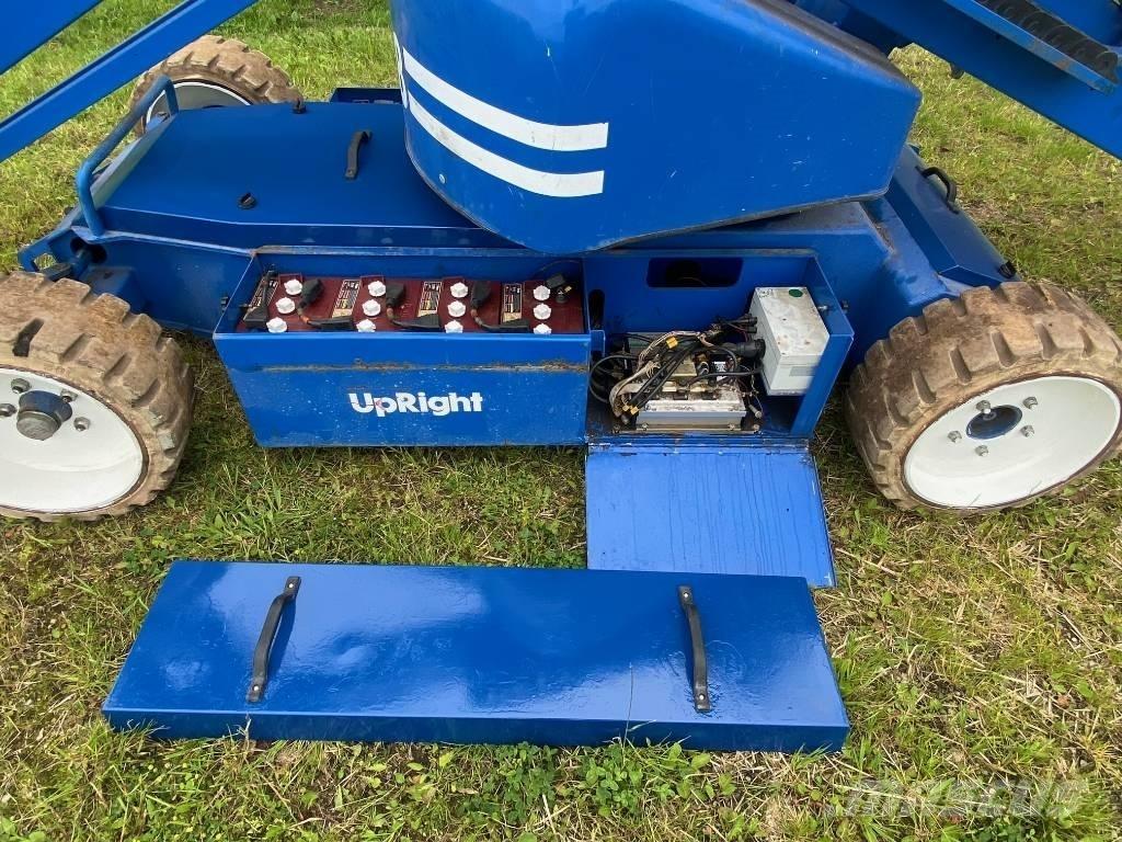 UpRight AB38N Kĺbové plošiny