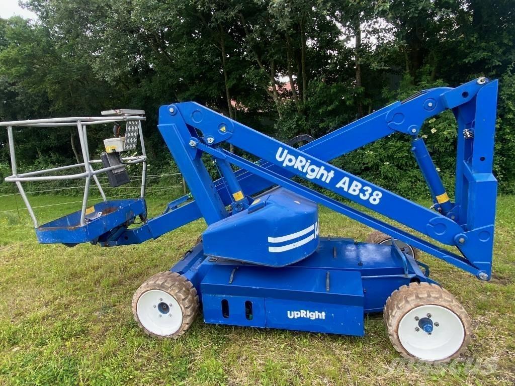 UpRight AB38N Kĺbové plošiny