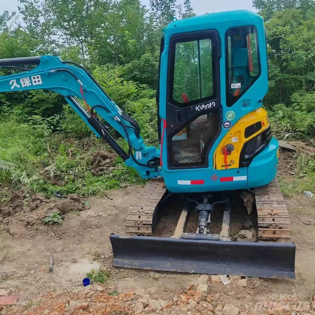 Kubota KX 135 Pásové rýpadlá