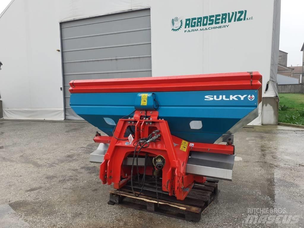 Sulky DPX 194 N. 266 Rozmetadlá priemyselných hnojív