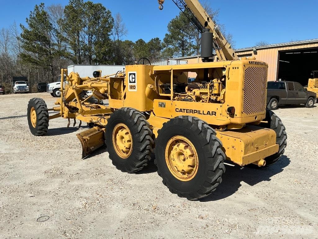 CAT 120 Grejdery