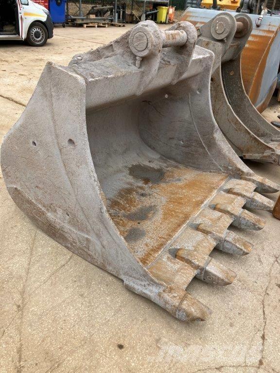 Liebherr R 934 Pásové rýpadlá