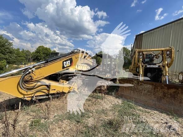 CAT 320 Pásové rýpadlá