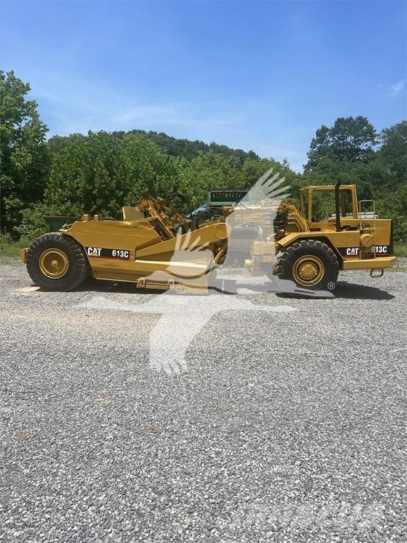 CAT 613C Skrejpre