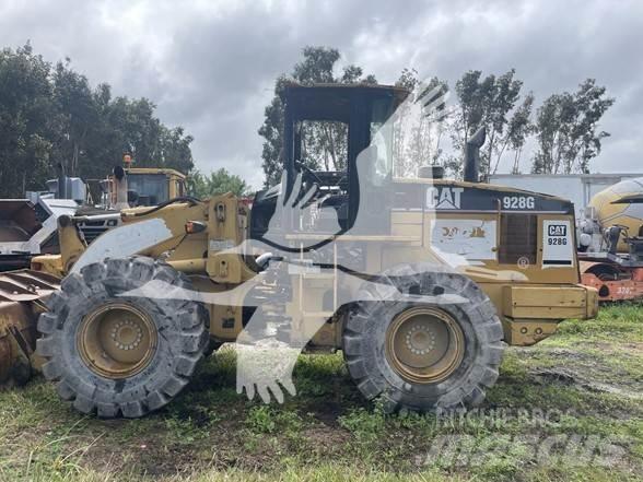 CAT 928G Kolesové nakladače