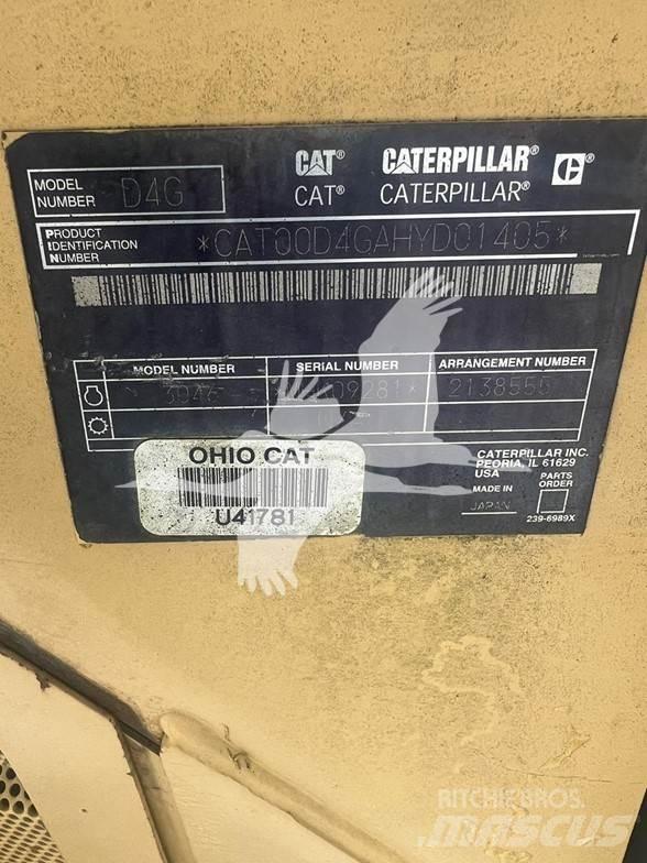 CAT D4G XL Pásové dozéry